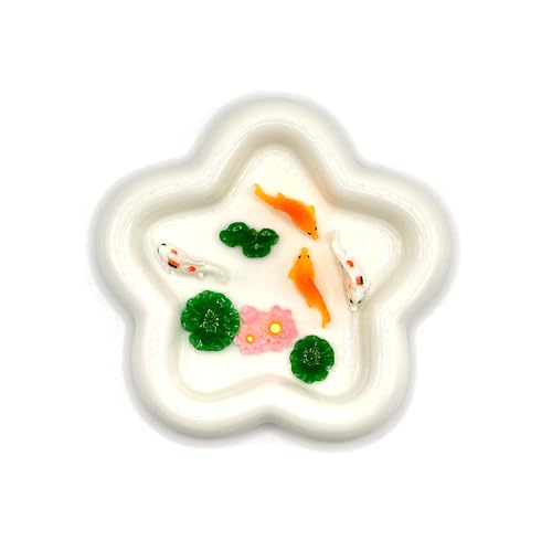 30PCS Mini Resin Lotus Leaf, Tiny Simulated Koi Carp, Resin Miniature Model Cake Decoration, Lotus Pond Figurine Bulk for Moss Landscape Terrarium Micro Fairy Garden Decoration Ornament Accessories - color: Lotus & Koi Carp