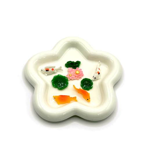 30PCS Mini Resin Lotus Leaf, Tiny Simulated Koi Carp, Resin Miniature Model Cake Decoration, Lotus Pond Figurine Bulk for Moss Landscape Terrarium Micro Fairy Garden Decoration Ornament Accessories - color: Lotus & Koi Carp