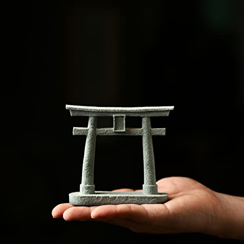 6 PCS Mini Zen Garden Accessories, Miniature Garden Bridge Foo Dogs Torii Gate Sandstone Figurines Meditation Zen Decor Japanese Fish Tank Terrarium Decorations Plant Pots Bonsai Craft Decor (M) - style: Garden