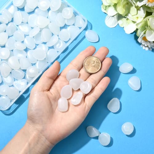 1 Box 100Pcs Glow Pebbles Fish Tank Decor Glowing Aquarium Rocks White Resin Gravel Luminous Decorative Stones for Garden Landscaping Pathway Driveway Outdoor Pot Plants Bonsai Yard Decor - color: White