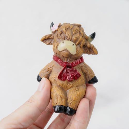 2PCS Highland Cow Statue Highland Cow Figurine Plant Pot Hanger Hugger, Resin Highland Cow Ornament Garden Decor for Yard Lawn, for Plant Parents (2 Unique Styles) - style: Cow2