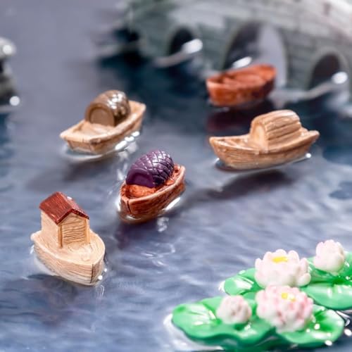 8 Pcs Miniature Resin Boat Ornaments – Wooden Ship Figurines for Fairy Garden, Aquarium & Fish Tank Decor, Dollhouse Accessories, Micro Ocean Landscape & Home Nautical Decoration