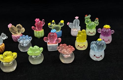 Geiomoo Luminous Mini Resin Accessories, Mixed Garden Model, Miniature Set for DIY Landscape Home Crafts Fish Tank Decors (14 Pcs)