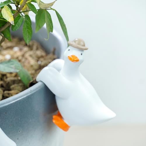 3PCS Goose Statue Duck Figurine Plant Pot Hanger Hugger, Resin Cute Goose Duck Ornament Garden Decor for Yard Lawn, Creative Gift for Plant Parents (3 Unique Styles) - style: Goose3