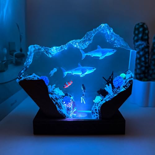 Scuba Diver Ocean Resin Lamp, Handmade Wooden Table Resin Night Light, USB Port Art Ornaments for Home Office Decor, Scuba Diver Gifts for Birthday Holiday, Valentine's Day Gifts for Husband - color: Scuba Diver-2, size: M