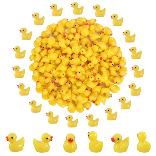 GADIEDIE 130Pcs Mini Resin Ducks,Miniature Figures Fairy Garden Duck,Tiny Resin Duck for Home Hide Prank Game Dollhouse Decor Aquarium Potted Miniature Landscape Ornament (130Pcs Yellow) - style: 130pcs Light yellow