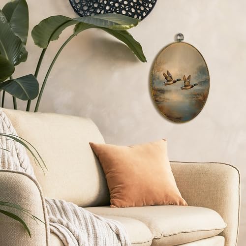 XFCICRLJ Vintage Fall Flying Mallard Duck Wall Art Decor, Rustic Farmhouse Oval Canvas Prints Framed, Cottagecore Farm Animals Landscape Wall Art Decorations for Home Bedroom Living Room Decor, 11x8.5 Inch - color: Duck03