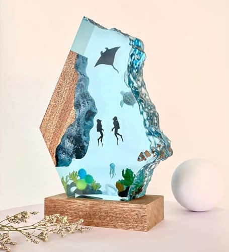 Handmade 3D Ocean Resin Lamp-Handcrafted Diving Night Light,Multiple Adjustable LED Light Sources Wooden Base with USB Port,Birthday Gift for Boyfriend Girlfriend Men Dad Divers(Devilfish,6"x4") - style: Devilfish&Sea Turtle