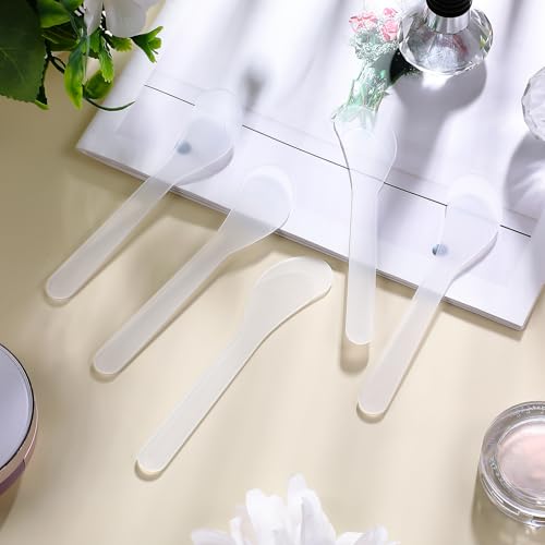 Patelai 50 Pieces Cosmetic Spatula Disposable Makeup Frosted Tip Spatula Plastic Makeup Tools Spoon Cosmetic Mask Spatulas Facial Cream Scoop Mask Spoon Stick for DIY and Sampling(Transparent) - color: Transparent