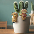 2PCS Highland Cow Statue Highland Cow Figurine Plant Pot Hanger Hugger, Resin Highland Cow Ornament Garden Decor for Yard Lawn, for Plant Parents (2 Unique Styles) - style: Cow2