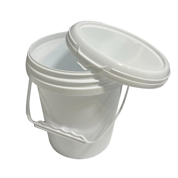 LEE FISHER SPORTS 1 Gallon White Plastic General-Purpose Bucket with Lid