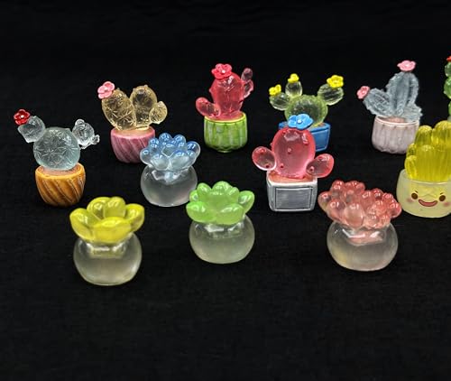 Geiomoo Luminous Mini Resin Accessories, Mixed Garden Model, Miniature Set for DIY Landscape Home Crafts Fish Tank Decors (14 Pcs)