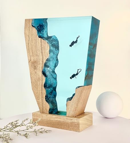 Handmade 3D Ocean Resin Lamp-Handcrafted Diving Night Light,Multiple Adjustable LED Light Sources Wooden Base with USB Port,Birthday Gift for Boyfriend Girlfriend Men Dad Divers(6"x4") - style: Two Divers