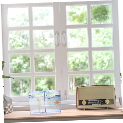 Mini Fish Tank Ornament for Betta Fish Stylish Desktop Aquarium Breeding Tank for Home Decor and Crafting for Living Room Bedroom and Weddings