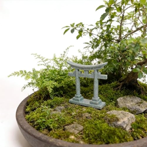 livelyfish Japanese Shinto Torii Gate Aquarium Decorations Asian Fish Tank Decorations Japan Style Bridge Landscape Ornaments Decor, M - size: 2.8X3.3X0.9 inches