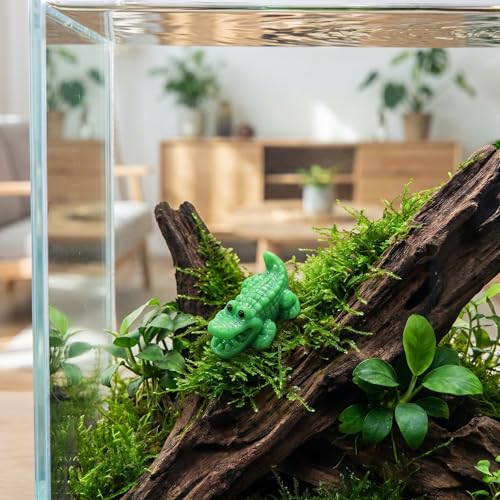 COMINGOIN Alligator Resin Aquarium Ornament, Small Reptile Figurine for Fish Tank Landscaping Decor, Aquascape Tank Accessory, Green Resin Terrarium Decorations（Fierce ） - style: Fierce