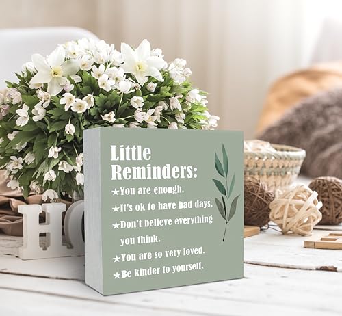 SRADMO Inspirational Little Reminders Wood Box Sign Desk Decor, Inspirational Desk Decor, College Motivational Positive Affirmation Gifts Box Sign For Office Home Dorm Tabletop Shelf Decoration(Greeen) - color: green, size: 5″×5″