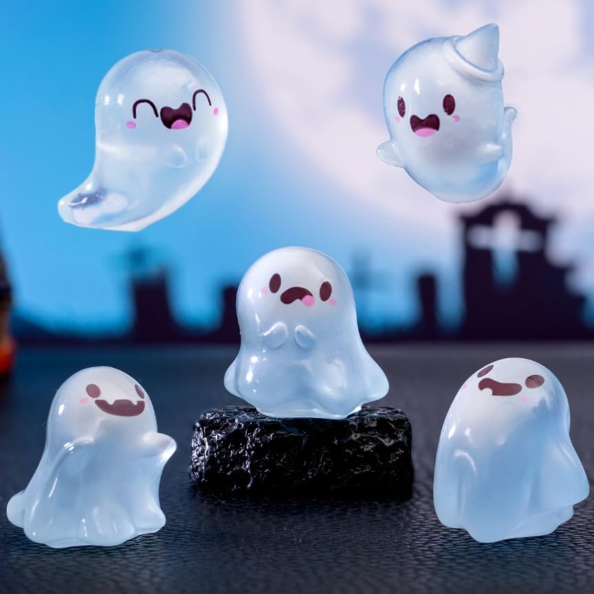 Y&ICrafts 8PCS Cute Luminous Halloween Ghost Dolls, Glow in The Dark Ghost Fish Tank Aquarium Décor, Mini Ornaments for Desktop, Micro Landscape Creative Decoration Accessories
