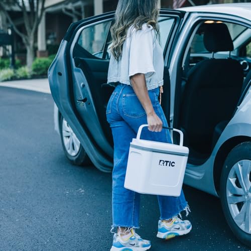 RTIC 8 QT Road Trip Personal Cooler, Small, Compact, Insulated, Portable Ice Chest Box for Food, Drink, Beverage, Beach, Camping, Picnic, Fishing, Boat, 12-Can Capacity - color: Marine/Fresh Mint