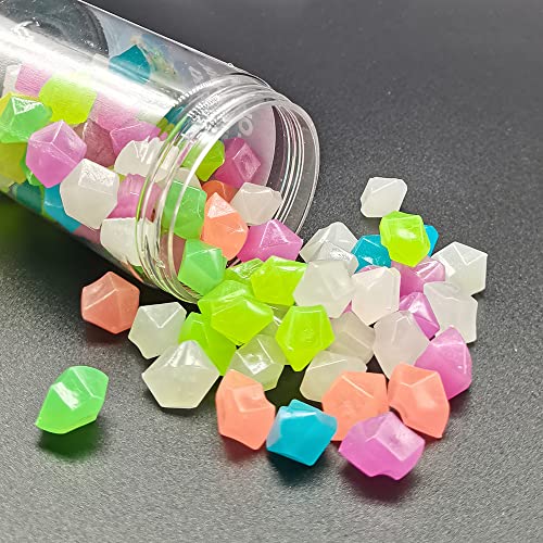 Muzero Glow in The Dark Stones, 100pcs Glowing Rocks Luminous Stone for Vase Fillers Fish Tank Aquariums Rocks Fake Jewels Crysetal Plastic Jewels Gem Pebbles Decorations Powered by Light or Solar