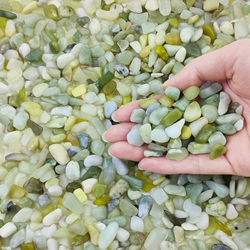 FANTIAN 2 lbs Jade Rocks for Plants Indoor, 3/8 inch Small Pebbles for Indoor Plants, Decorative Rocks for Succulents Cactus Bamboo Vases Landscaping Drainage and Outdoor Garden Rocks - color: Jade Gravel