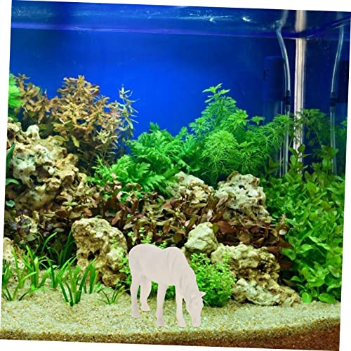 1pc Simulated Horse Ornament Mini Resin Horse Decoration for Reptile Tanks Aquarium and Desktop Durable Lifelike Design for Home Decor and Photography Prop
