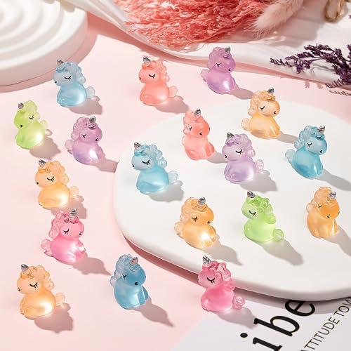 HFAYDZSW 120Pcs Luminous Mini Resin Unicorn, Miniature Unicorn Figurines, Glow in The Dark Tiny Unicorns Ornament for Garden Landscape Aquarium Dollhouse Birthday Party Room Crafts Decor
