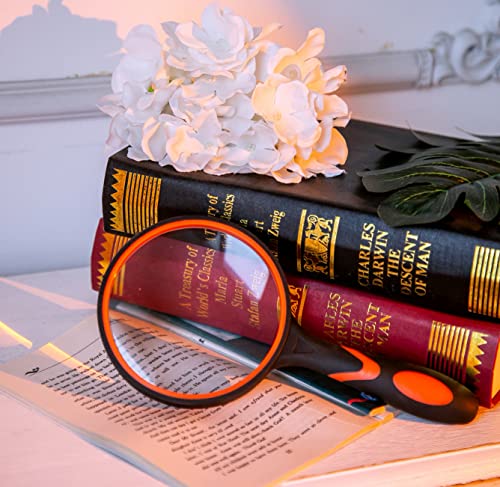 Magnifying Glass 10X Handheld Reading Magnifier with Cleaning Cloth-100MM 4INCHES Large Magnifying Lens with Non-Slip Soft Handle for Seniors Book Newspaper Reading and Kids Nature Hobby Exploration
