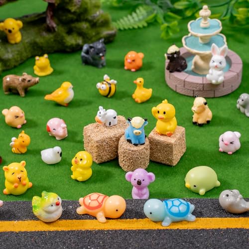 42pcs Mini Resin Animal 42 Styles Figures Bulk Tiny Resin Animals Little Miniature Small Animal for Micro Fairy Garden Landscape Accessories Dollhouse Hide Crafts Decor Aquarium - style: 42p-animals-1