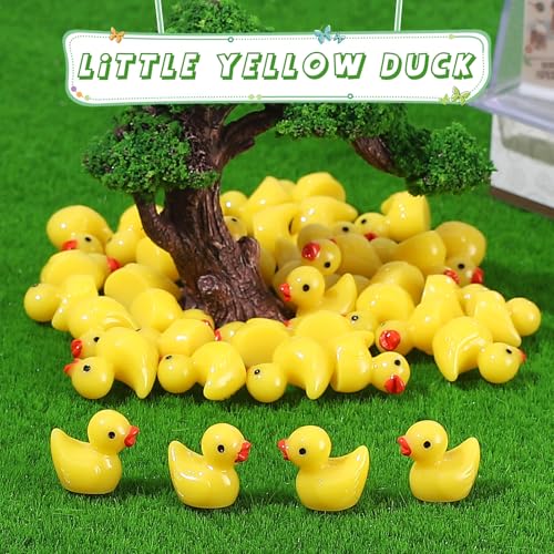 GADIEDIE 130Pcs Mini Resin Ducks,Miniature Figures Fairy Garden Duck,Tiny Resin Duck for Home Hide Prank Game Dollhouse Decor Aquarium Potted Miniature Landscape Ornament (130Pcs Yellow) - style: 130pcs Light yellow
