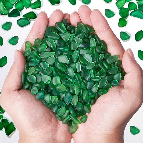 QEQEKAKA Sea Glass Stones for Crafts About 1LB (405g/14.28oz) Green Glass Pebbles Gemstones Bulk for Aquarium Rocks Fish Tank Gravel Green Filler for Vases Centerpieces - color: Green, size: 1LB (405g/14.28oz)