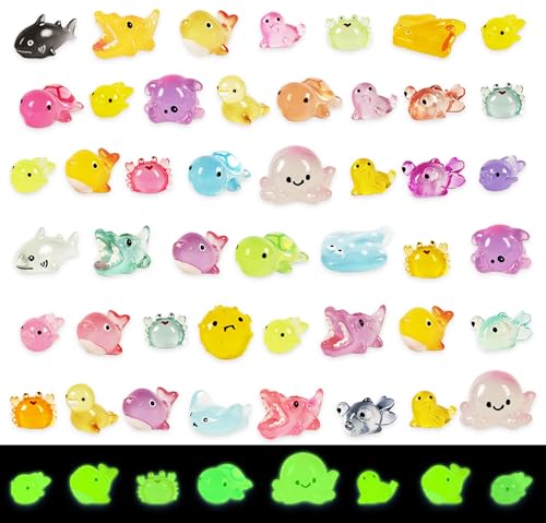 FEXIA 50 Pcs Ocean Mini Resin Animals Tiny Aquariums Decor Glow in The Dark Resin Figures Luminous for Garden Landscape Sea Decor DIY - color: Ocean Animals-50pcs