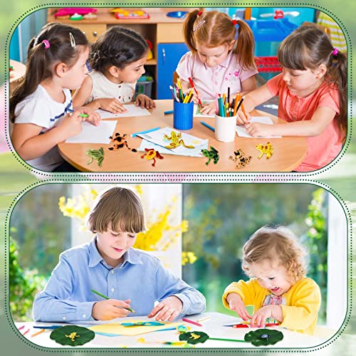 Hungdao 48 Pieces Mini Plastic Frog Toys ＆ Artificial Lily Pads, Include Colorful Realistic Frogs Rainforest Animals Pond Toys ＆ Floating Foam Leaves for Kids Sensory Bin Water Table Pool Cake Decor