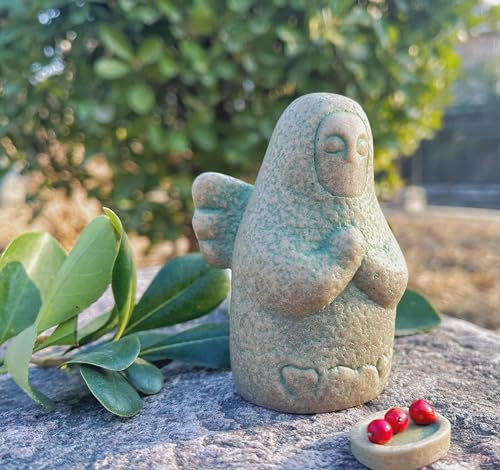 3.54in Praying Angel Statue, Goddess Hylia Statue, Resin Statue Fish Tank Decoration, Desk Game Room Decoration, Zelda Figure, Zelda Gift（Three Small Apples）