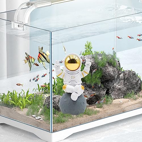 Oooct Astronaut Statue Fish Tank Decor, Resin Spaceman Small Fish Aquarium Decorations, Cute Mini Space Figure Ornament, Fish Tank Abstract Aesthetic Decorative Ornaments - color: Astronaut Statue