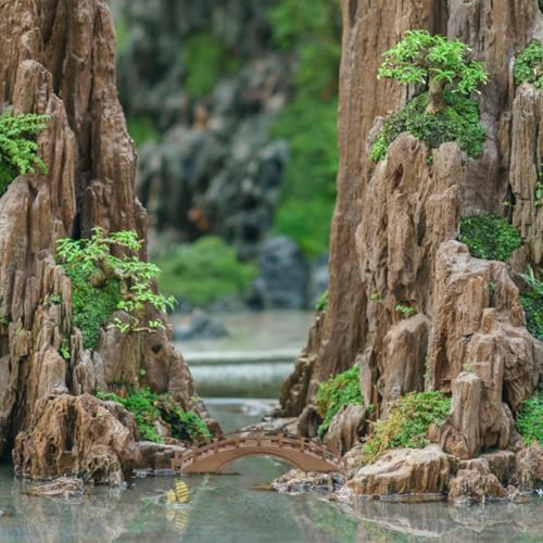 Miniature Wooden Arch Bridge Figurine for Bonsai Landscape Decor Tiny Wood Bridge Model for Micro Garden Scene and Outdoor Patio Decoration