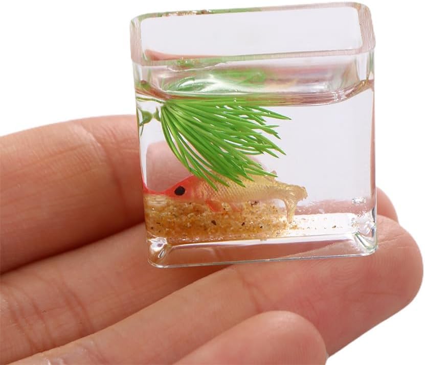 2Pcs Miniature Fish Bowl,1: 12 Miniature Glass Goldfish Tank Desktop Dollhouse Ornaments for Garden Scene Decor Mini Dollhouse Accessories