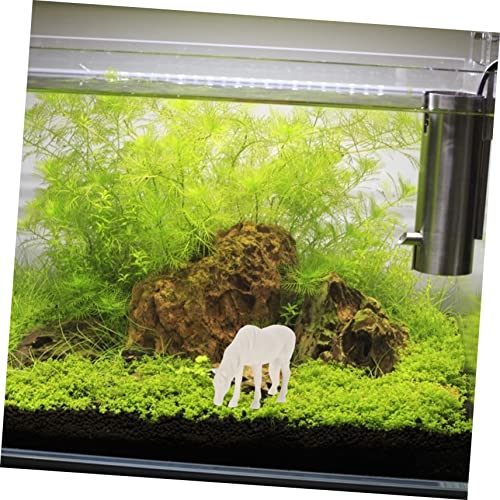 1pc Simulated Horse Ornament Mini Resin Horse Decoration for Reptile Tanks Aquarium and Desktop Durable Lifelike Design for Home Decor and Photography Prop