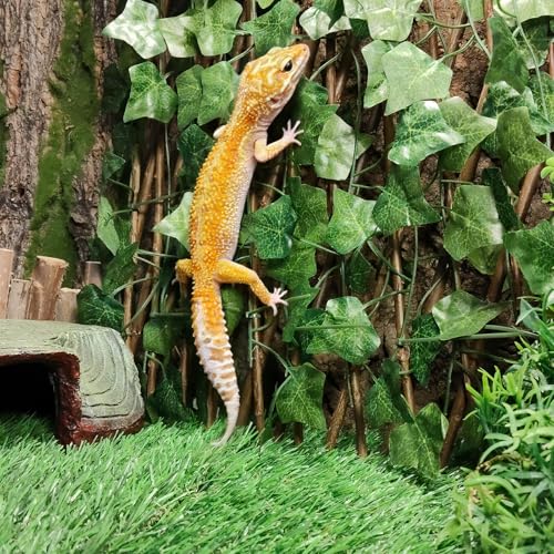 Reptile Hermit Crab Climbing Wall Toys, Bearded Dragon Climb Accessories, 15.75 in Sweet Potato Leaves Retractable Hedge Fence Background, Gecko Spider Tank Decoration with Suction Cups - color: Sweet Potato Leaves Reptile Climbing Wall