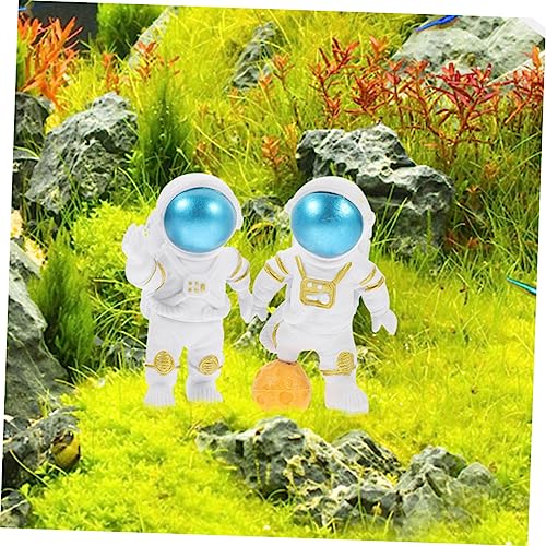 4Pcs Astronaut Figurine Space Theme Fish Tank Decor Desktop Decoration Tabletop Adornment Home Astronaut Sculpture Outer Space Ornament for Room