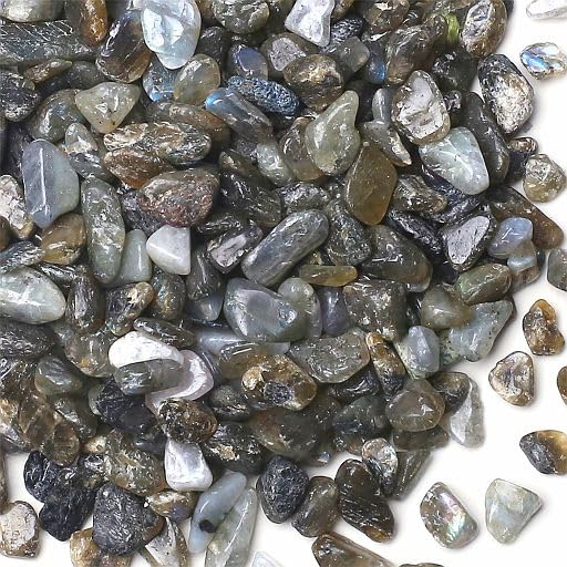 YATOJUZI Labradorite Aquarium Gravel Rocks Bulk Wholesale Tumbled Crystals Stones Chips Crushed Reiki Energy Balancing Gemstones for Planters Vase Filler Fountain Fish Tank Potted Decor 0.44LB - color: Labradorite, size: 0.44 Pound