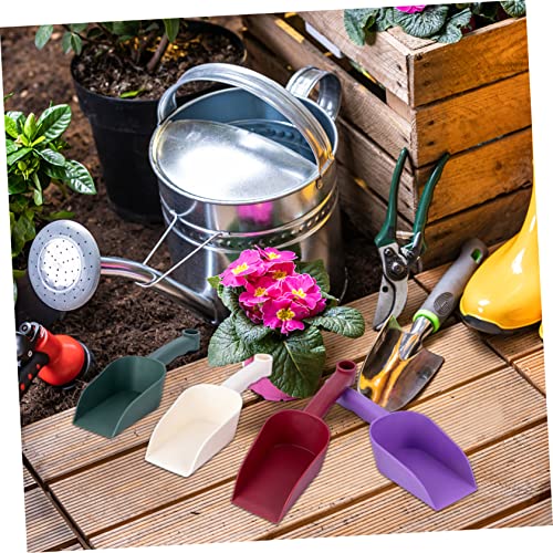 SUPVOX 4pcs Plastic Soil Scoop Lightweight Gardening Shovel for Use for Potting Soil Fertilizer Cat Litter and Bird Feeders Wine
