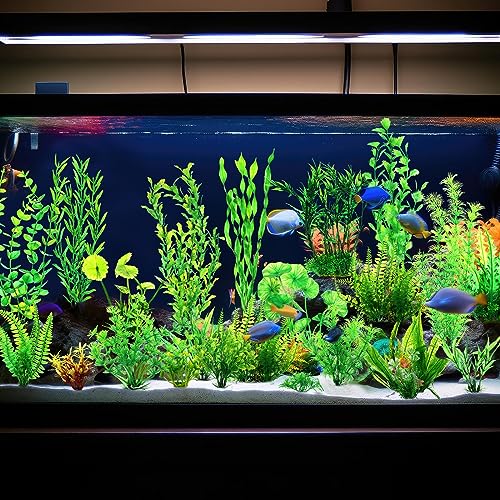 XunYee 100 Pcs Artificial Aquarium Plants, Plastic Fish Tank Decorations, 1.57 to 11.81 Inches Green Plants, Turtle Betta Accessories for Aquarium Home Office, 45 Styles