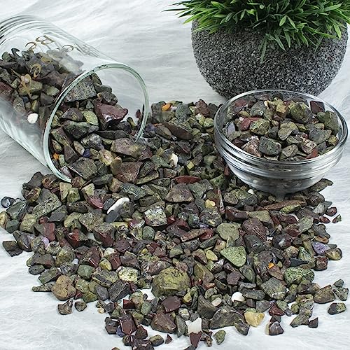 Crocon 1/2 LB Crushed Dragon Bloodstone Chips Bulk Stones 1100+ Carats Natural Quartz Pieces Irregular Shape Gemstones House Warming Gifts New Home & Chakra healing crystals Home D�cor gifts for women - color: Dragon Bloodstone, size: 1/2 Pound