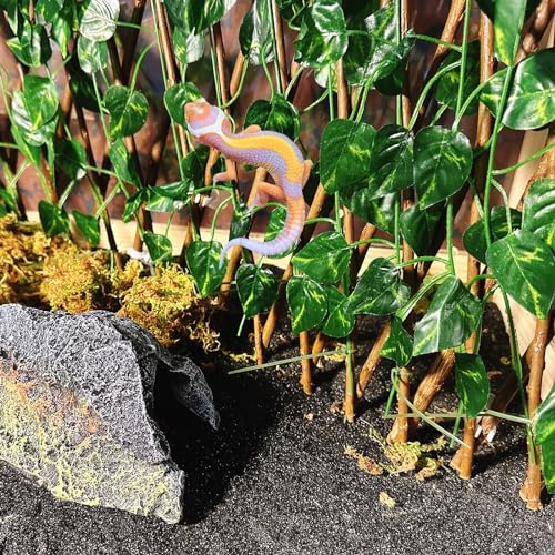 Reptile Hermit Crab Climbing Wall Toys, Bearded Dragon Climb Accessories, 15.75 in Evergreen Leaves Retractable Hedge Fence Background,Gecko Spider Aquarium Tank Decoration with Suction Cups - color: Evergreen Leaves Reptile Climbing Wall